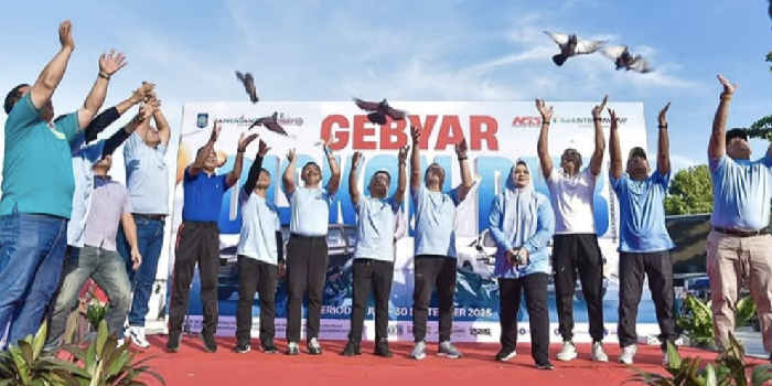 Foto: Gubernur NTB DR. Lalu Muhamad Iqbal saat Menggelar Gebyar Diskon Pajak Kendaraan Bermotor