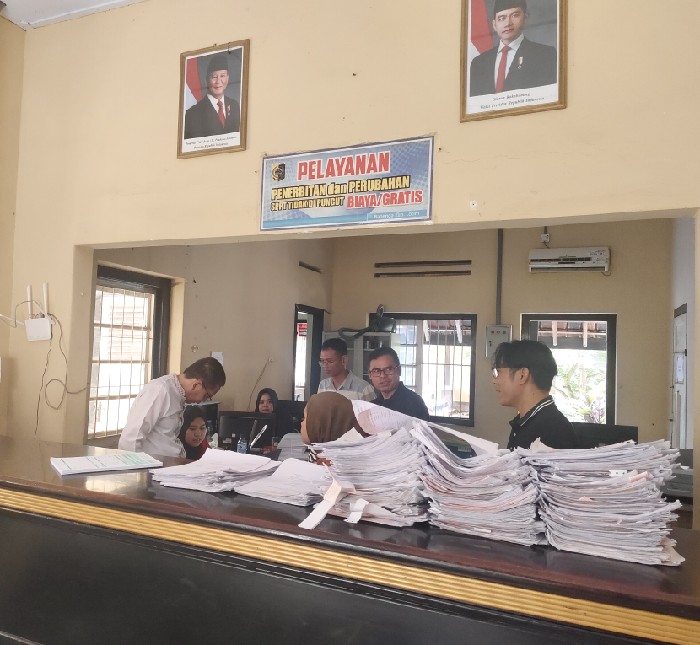 Foto: Kunjungan Wakil Bupati di Bapenda Lotim