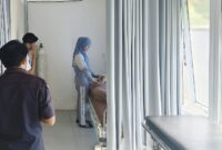 Foto: Siswa SMK Karya Adi Husada lotim, korban keracunan Makan Bergizi Gratis (MBG) 