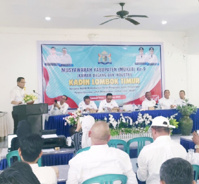 Foto: Wabup Lotim Buka Mukab IX Kadin Lotim, Sinergi Kemitraan Pengusaha dan Pemda Wujudkan Lotim Smart