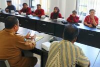 Foto: Suasana Hearing IMM bersama Warga Suryawangi dan Pengelola Tambak Udang di Aula DPRD Lotim