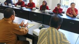Foto: Suasana Hearing IMM bersama Warga Suryawangi dan Pengelola Tambak Udang di Aula DPRD Lotim