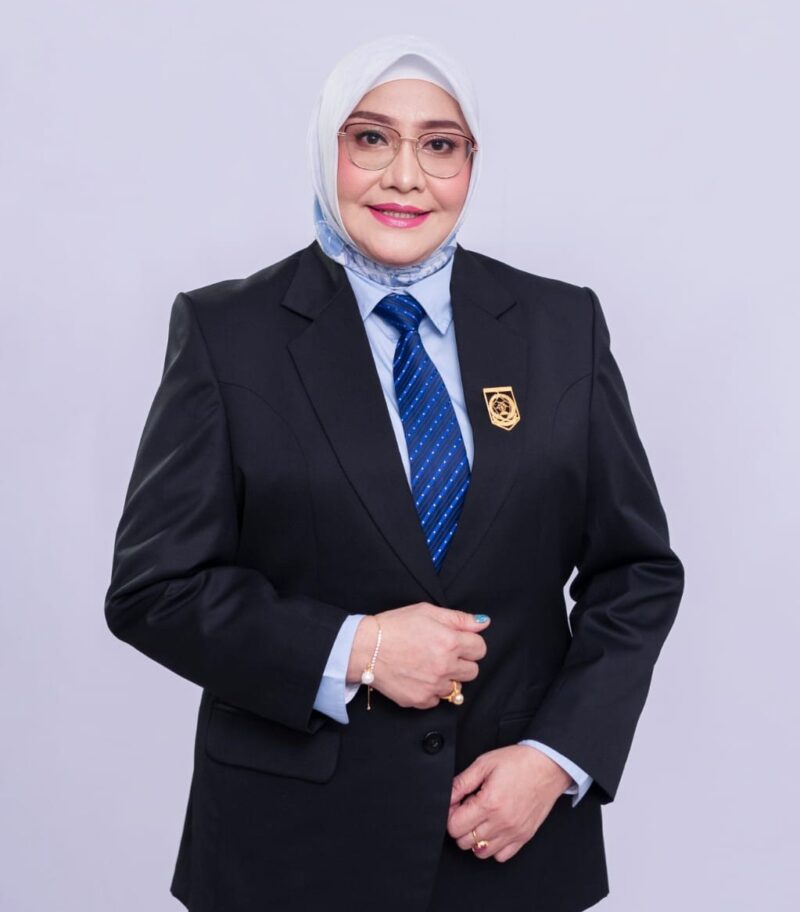 Foto: Maria Hayaza.SE.SH, Anggota DPRD Lotim dari Partai Gelora