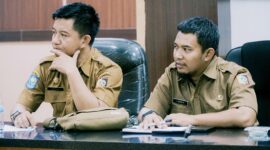 Foto: Camat Selong Lalu Ridho Arindi, S.IP, bersama Camat Sembalun Suherman, S.STP