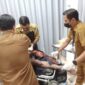 Foto: Wahyudi petugas Damkarmat Lotim yang menjadi korban insiden kecelakaan