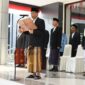 Foto: Wabup Edwin selaku inspektur upacara pada Hari Santri 2025 membacakan amanah Menteri Agama
