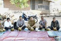 Foto: Wakil Bupati bersama jajaran Bappenas dan tim BRAC saat kunjungan di Puncak Jeringo, Kecamatan Suela Lombok Timur.