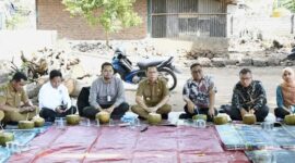 Foto: Wakil Bupati bersama jajaran Bappenas dan tim BRAC saat kunjungan di Puncak Jeringo, Kecamatan Suela Lombok Timur.