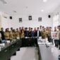 Foto: Pengurus Harian Daerah AMAN bersama Anggota DPRD Lombok Timur usai Hearing (Jajak Pendapat) 