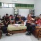 Foto: Jurnalis Pelajar SMAN 1 Labuhan Haji saat Wawancara