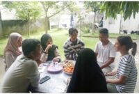 Foto: Direktur Eksekutif Guru Lauq bersama Ginevra Campana dan Peserta Pelatihan