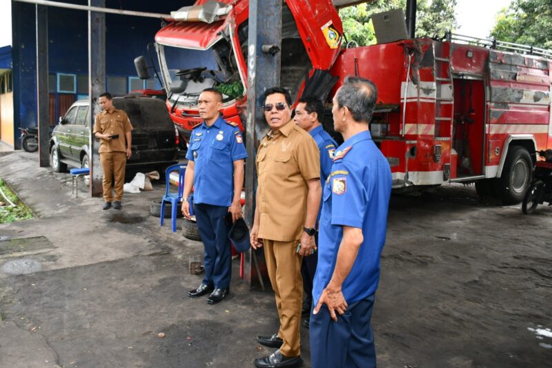 Foto: Sidak Bupati Lotim pada instansi Damkarmat