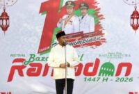 Foto: Bupati Sumenep, Achmad Fauzi Wongsojudo, saat membuka Festival Bazar Takzil Ramadhan