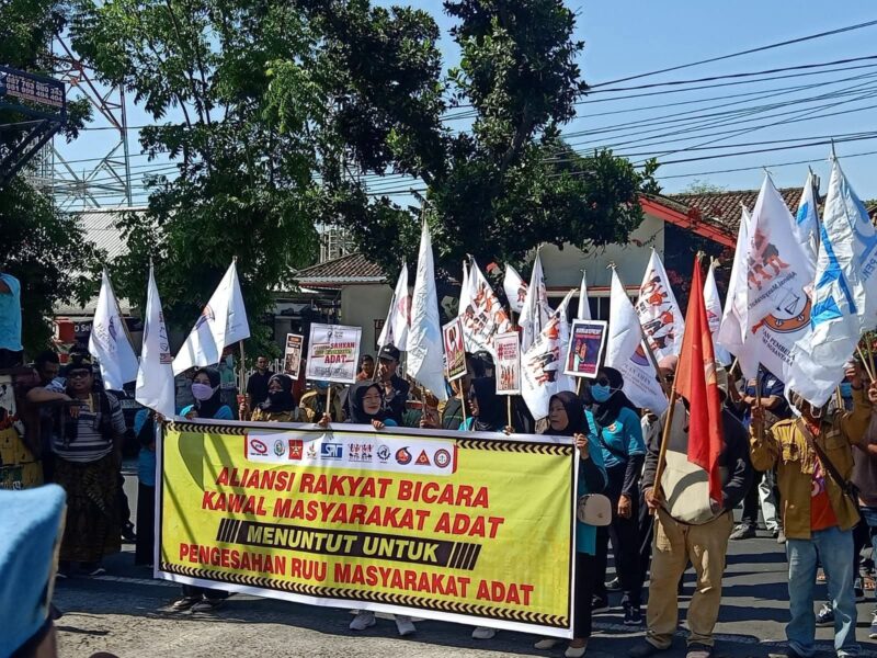 Foto: para Punggawa Masyarakat Adat Nusantara Kabupaten Lombok Timur
