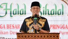 Foto: Sekda H.M. Juaini Taofik, saat hadiri halal bihalal PGRI Cabang Pringgabaya