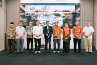 Foto: Bupati, Sekda dan Kepala BPS NTB bersama sejumlah kepala OPD, saat membuka Pelatihan Petugas Sensus Ekonomi 2026 di Selong