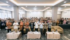 Foto: Kepala BPS NTB, Dr.H.Wahyudin, MM., bersama Bupati Lotim, Sekretaris Daerah dan sejumlah Kepala OPD lingkup Kabupaten Lombok Timur.