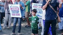 Foto: Aksi Demo di Serikat Masyarakat Selatan, di SPBN Tanjung Luar
