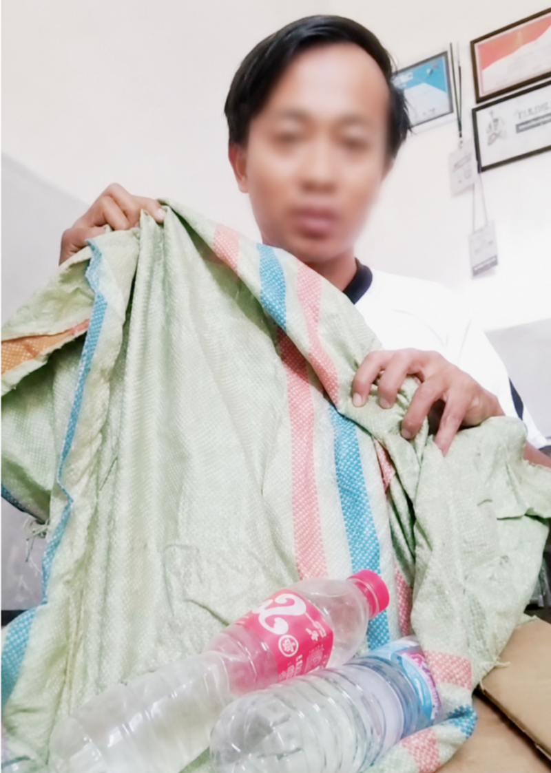 Foto: Muhammad Alfian Nur Khair korban belanja online asal Lombok Timur NTB.
