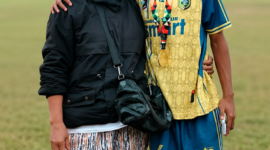 Foto: senyum sumringah Muhamad Tifatul Adrian (kanan) bersama sang ibu tercinta Ny. Nurveti (kiri) usai memenangkan laga Porprov NTB 2026.