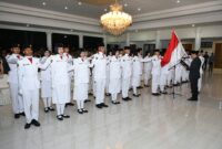 Foto: Pidato Bupati didepan 32 Pasbaraka yang telah dikukuhkan.