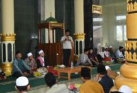 Foto: Bupati Lotim H. Haerul Warisin saat hadiri perayaan Maulid Nabi di Sapit Kecamatan Suela 