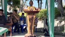 Foto: Rektor ITKes Muhammadiyah Selong Dr.H.Moh. Juhad, M.AP., saat membuka MATAF dan PKKMB