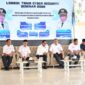Foto: Bupati Lotim H. Haerul Warisin dan jajaran bersama Kadis Kominfo dan Persandian NTB saat membuka seminar Lombok Timur Cyber Security Seminar 2026 di Pendopo Bupati.