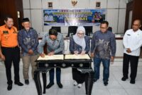 Foto: Bupati Lotim didampingi jajaran OPD terkait saat penandatanganan MoU dengan Universitas Muhammadiyah Yogyakarta di Rupatama Kantor Bupati Lombok Timur.