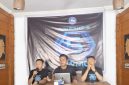 Foto: Jajaran pengurus FWMO Lotim saat giat Milad FWMO ke-8 di Pondok Jurnal Selong. 